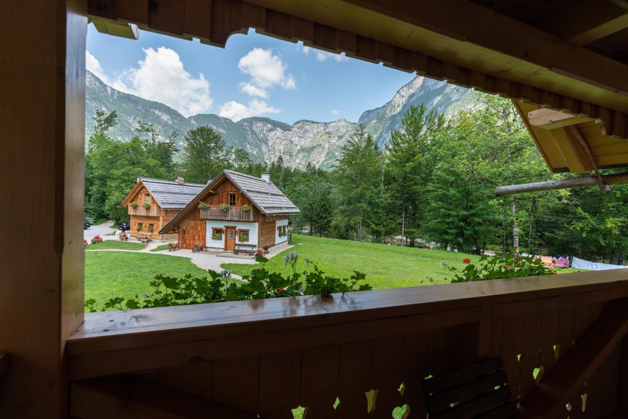 Alpik Chalets - Bohinj Bilik gambar