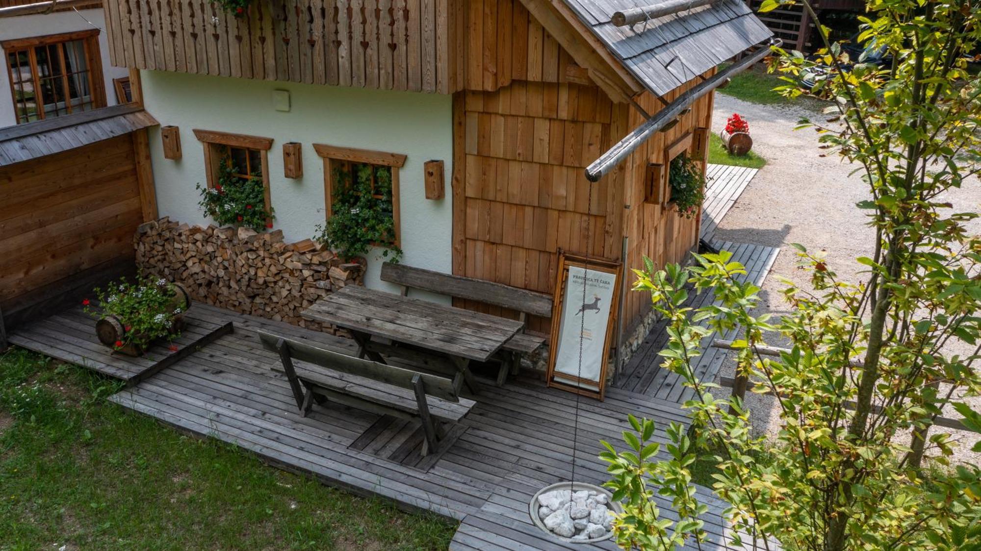 Alpik Chalets - Bohinj Bilik gambar